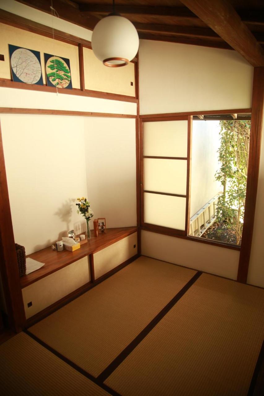 Guest House Yukari Tsuru Eksteriør bilde