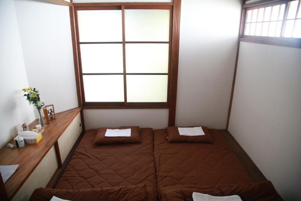 Guest House Yukari Tsuru Eksteriør bilde